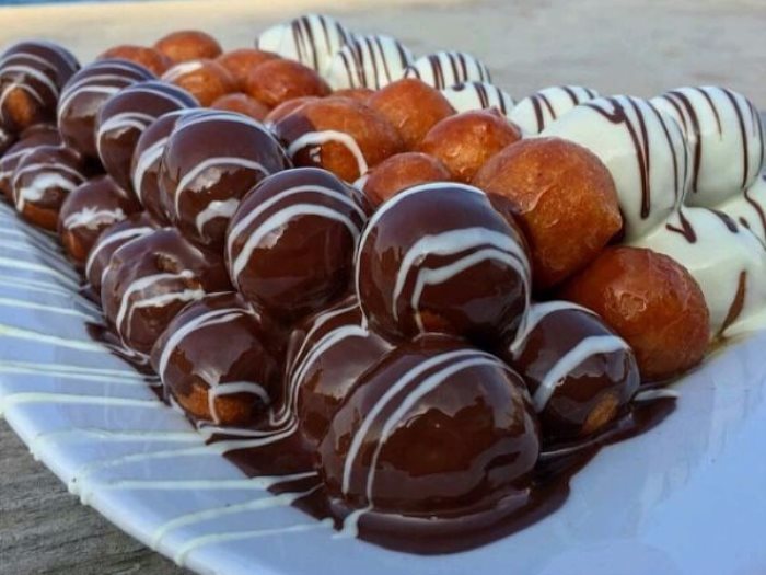 طريقة عمل لقمة القاضي بالخميرة الفورية