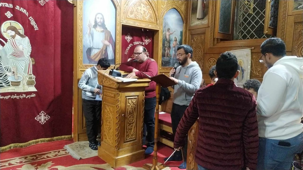 اقباط بورسعيد يؤدون صلوات قداس رأس السنة بكنيسة الأنبا بيشوى ببورسعيد
