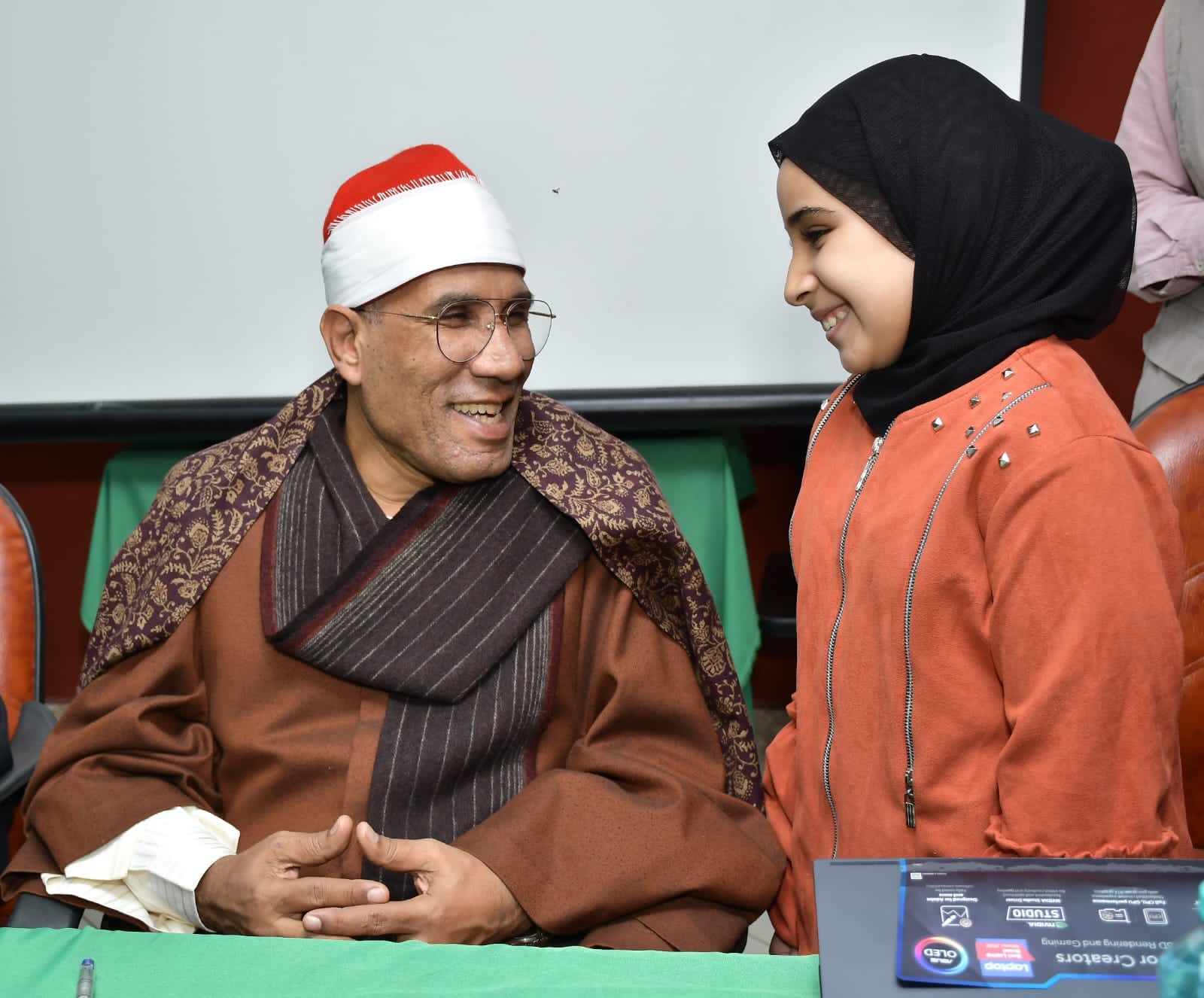 المسابقة الدولية لحفظ القرآن الكريم والإبتهال الديني