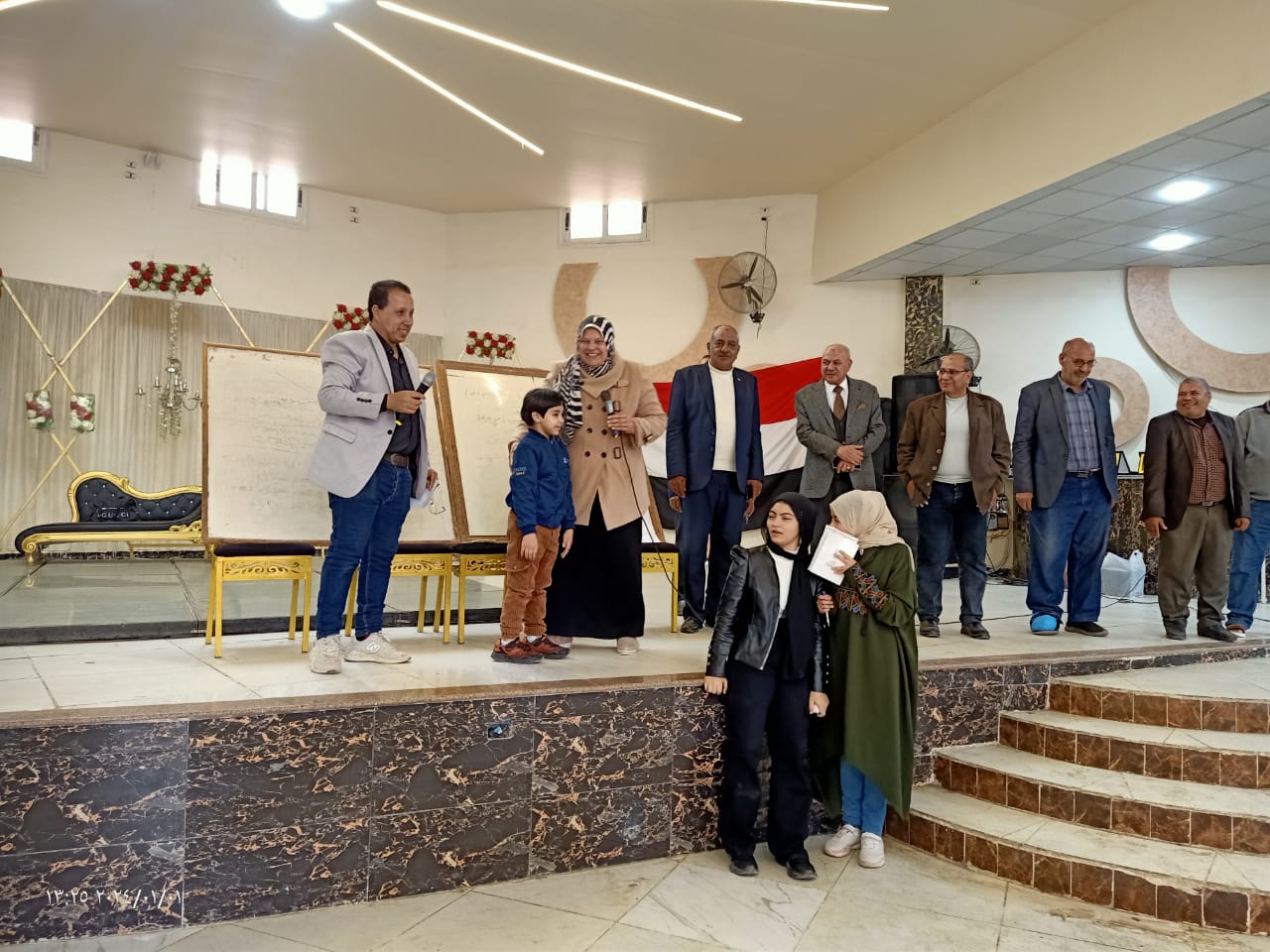 وكيلة تعليم الفيوم تشهد المراجعات المجانية لطلاب الشهادة الإعدادية بسنورس