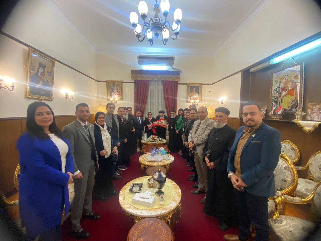 التحالف الوطني يلتقي الأنبا تادرس للتهنئة بعيد الميلاد