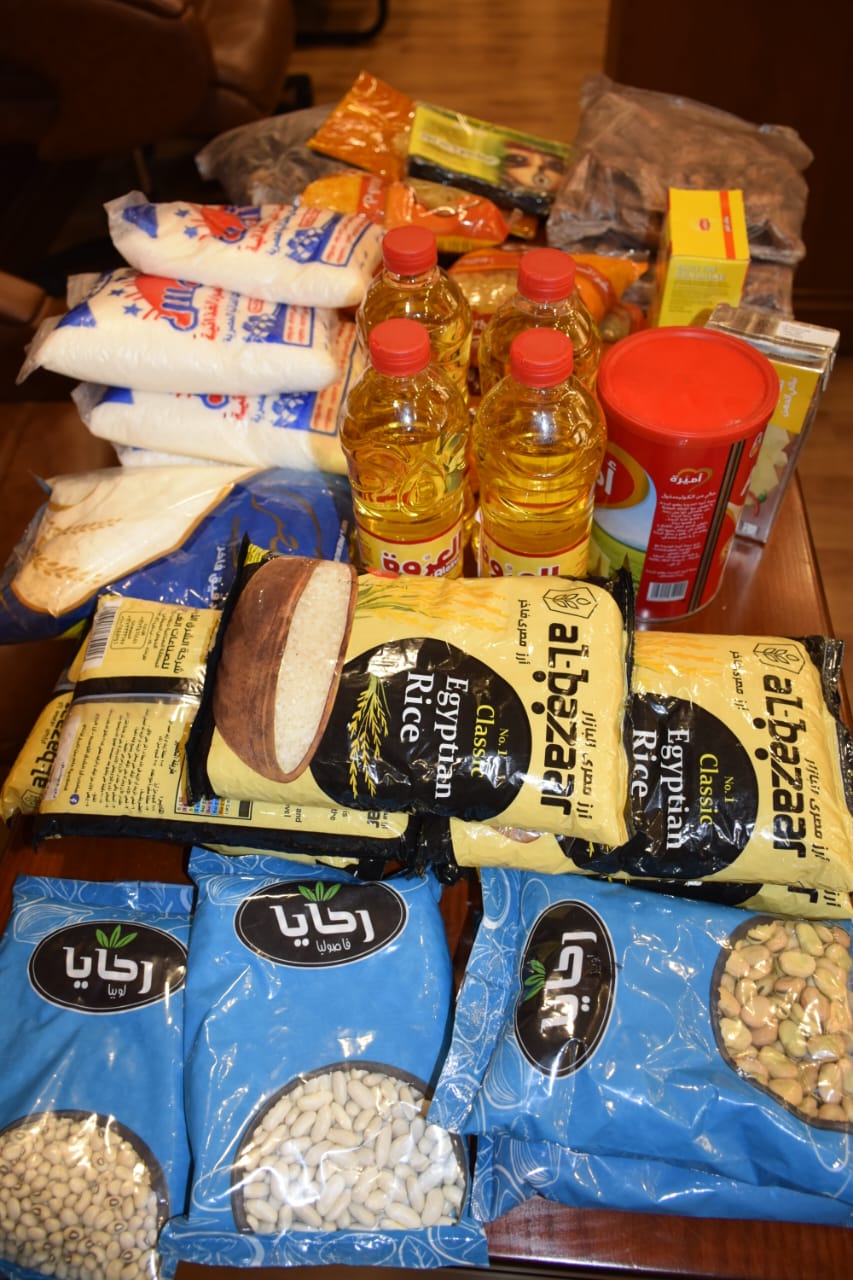 توزيع 30 ألف كرتونة سلع غذائية ببورسعيد