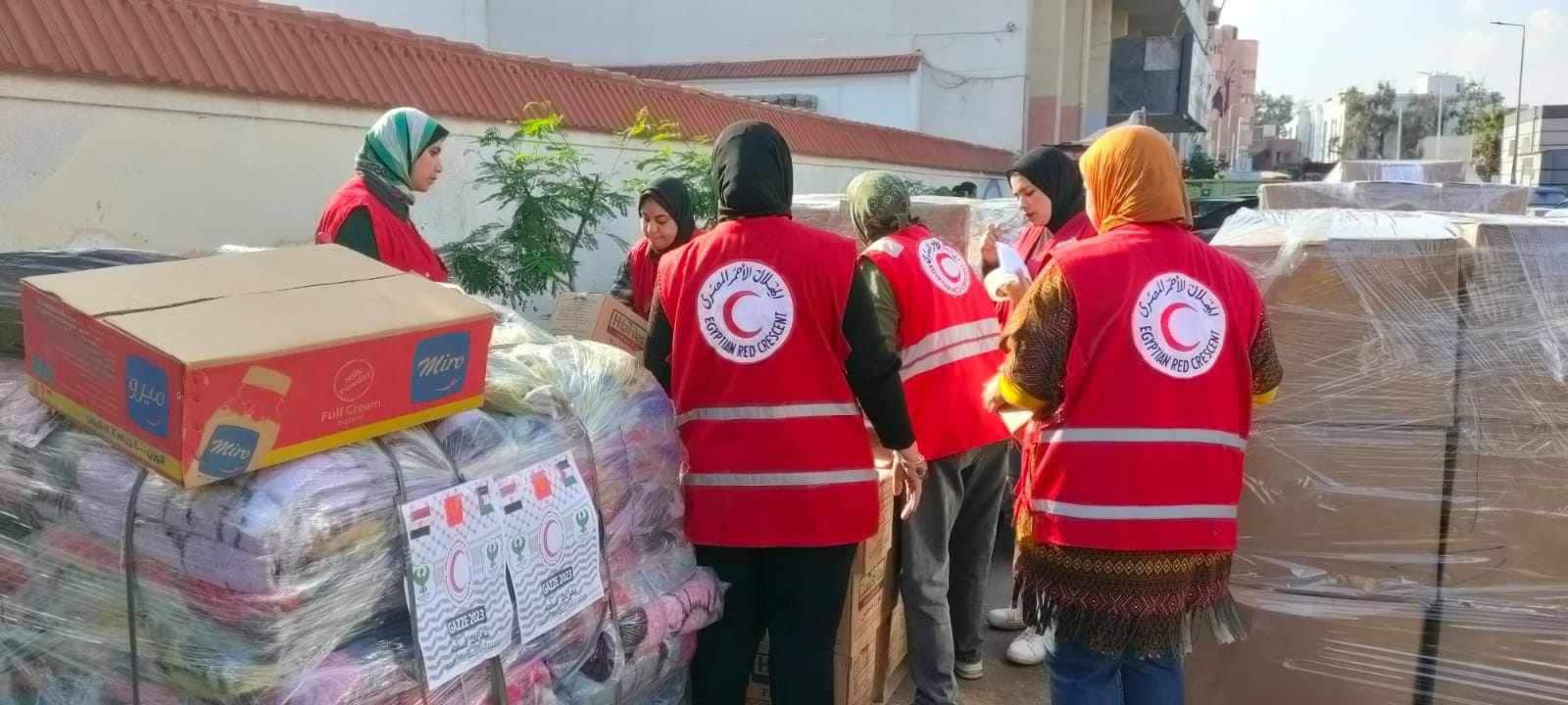 قافلة المصري تتحرك لمساعدة أهالي غزة