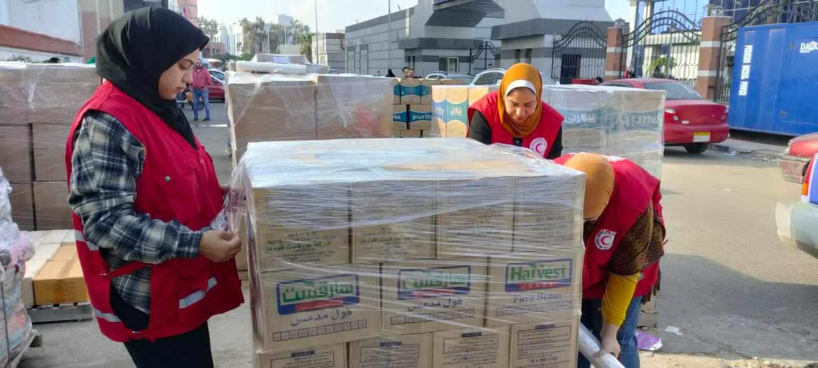 قافلة المصري تتحرك لمساعدة أهالي غزة