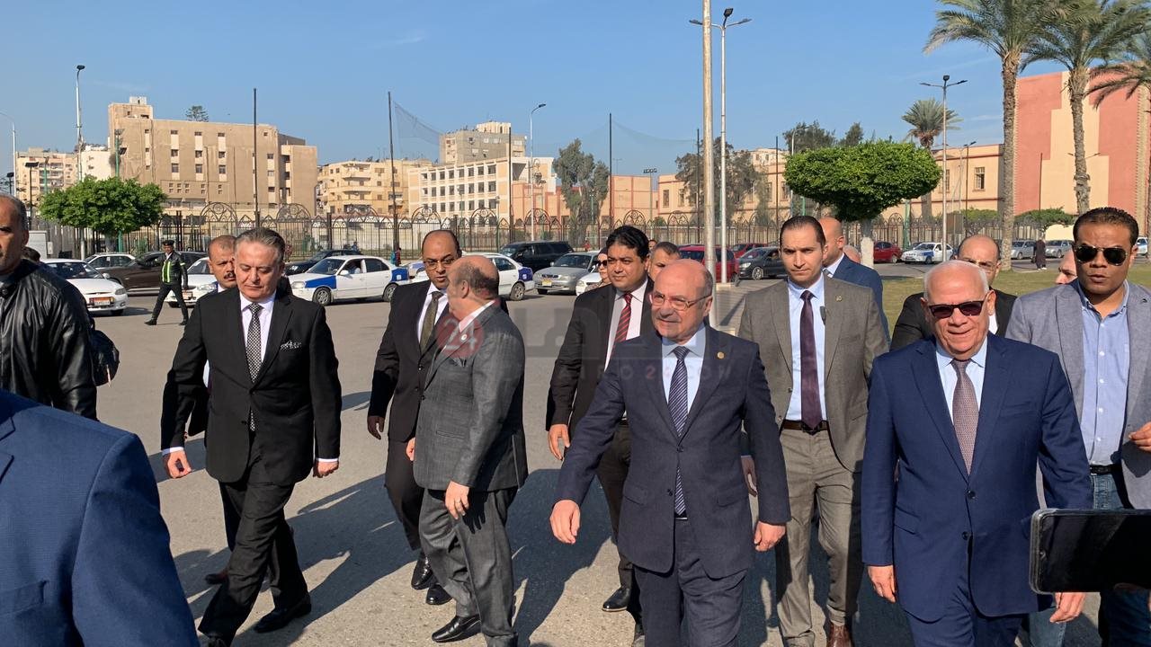 وزير العدل يجري جولة بشوارع بورسعيد