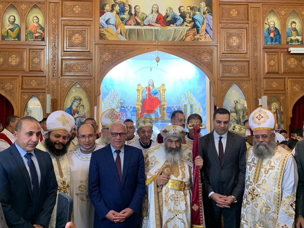 مطران بورسعيد يترأس قداس عيد الميلاد المجيد بـ مارمرقص