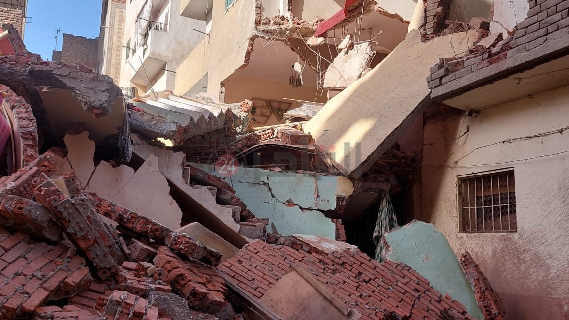 انهيار عقار في الدقهلية