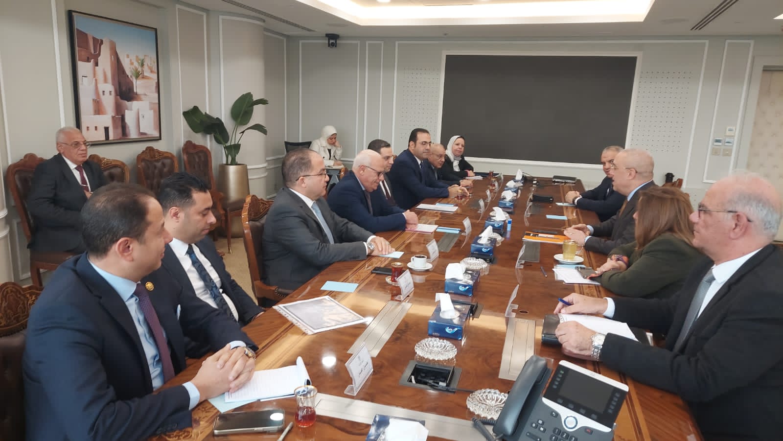 اجتماع نواب بورسعيد بوزير الاسكان