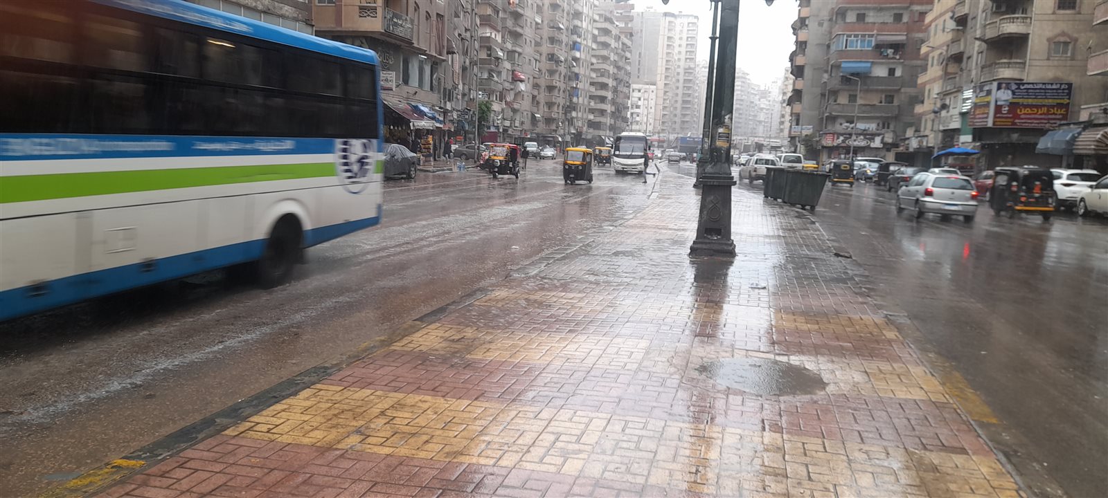 سقوط الأمطار في الإسكندرية 