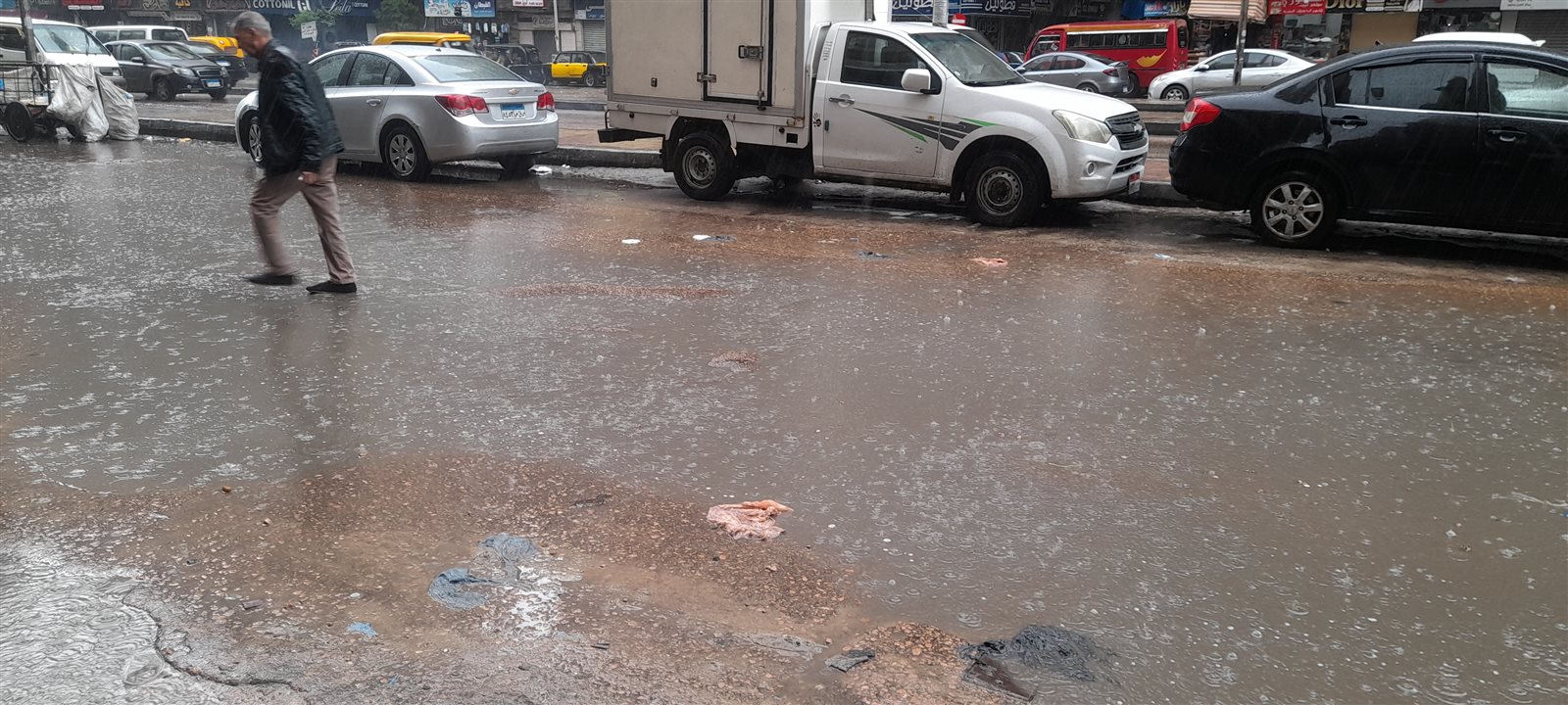 سقوط الأمطار في الإسكندرية 