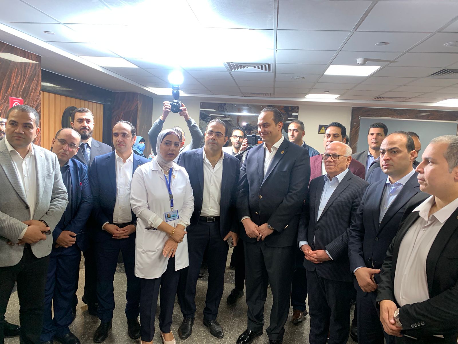 رئيس هيئة الرعاية الصحية يفتتح وحدة الكلي بمجمع الشفاء الطبي ببورسعيد