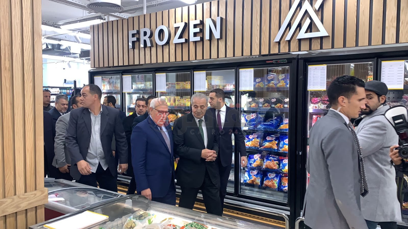 وزير التموين يتابع أسعار المنتجات الغذائية ببورسعيد 