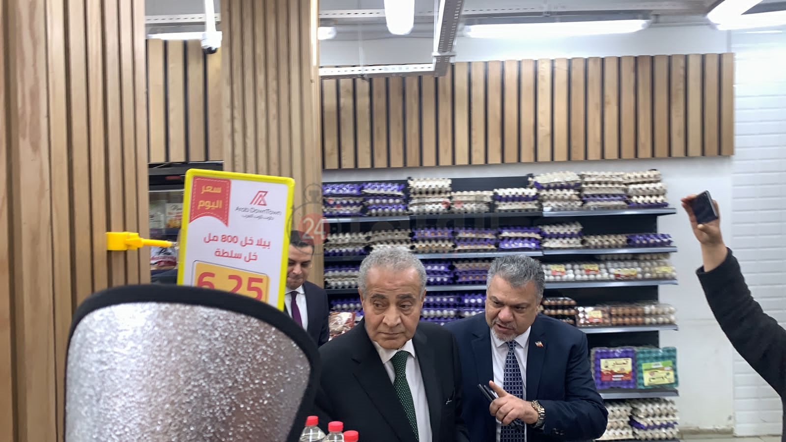 وزير التموين يتابع أسعار المنتجات الغذائية ببورسعيد 