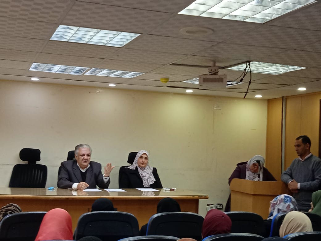 اجتماع وكيل صحة الدقهلية برئيسات تمريض