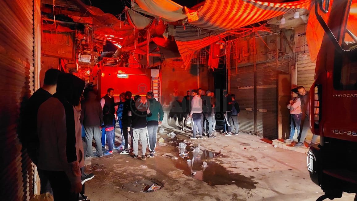 حريق هائل بمنطقة سوق الخواجات بالمنصورة