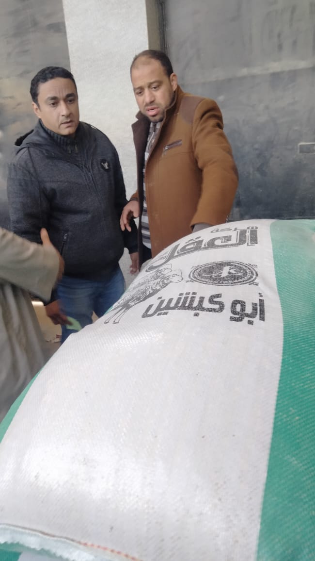 ضبط كمية كبيرة من الذرة الصفراء في حملة تموينية بالإسكندرية 