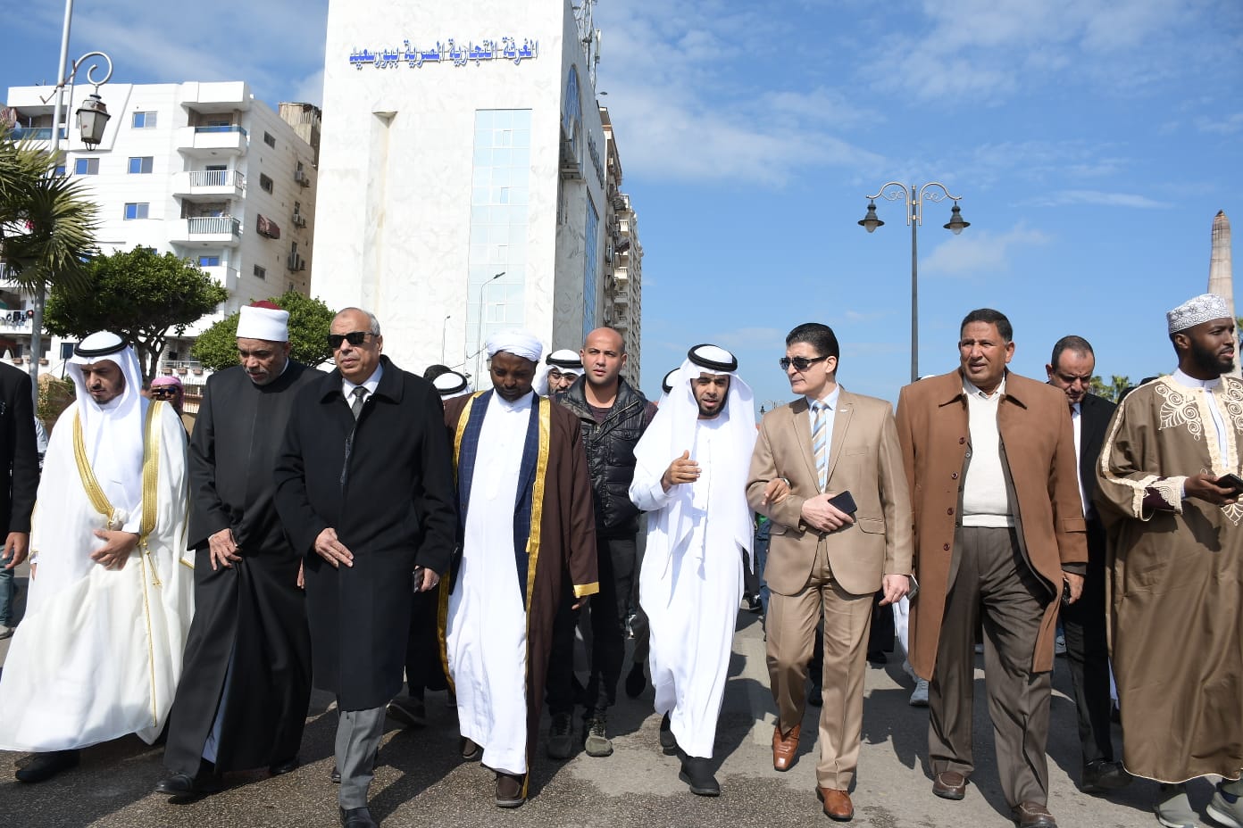 مسيرة للمشاركين بمسابقة بورسعيد الدولية للقرآن الكريم بشوارع بورسعيد