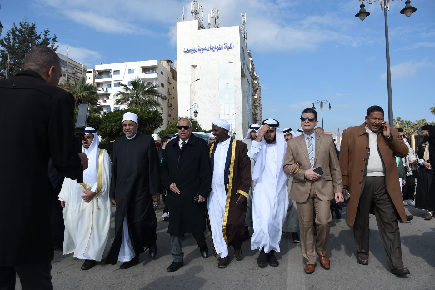 مسيرة للمشاركين بمسابقة بورسعيد الدولية للقرآن الكريم بشوارع بورسعيد