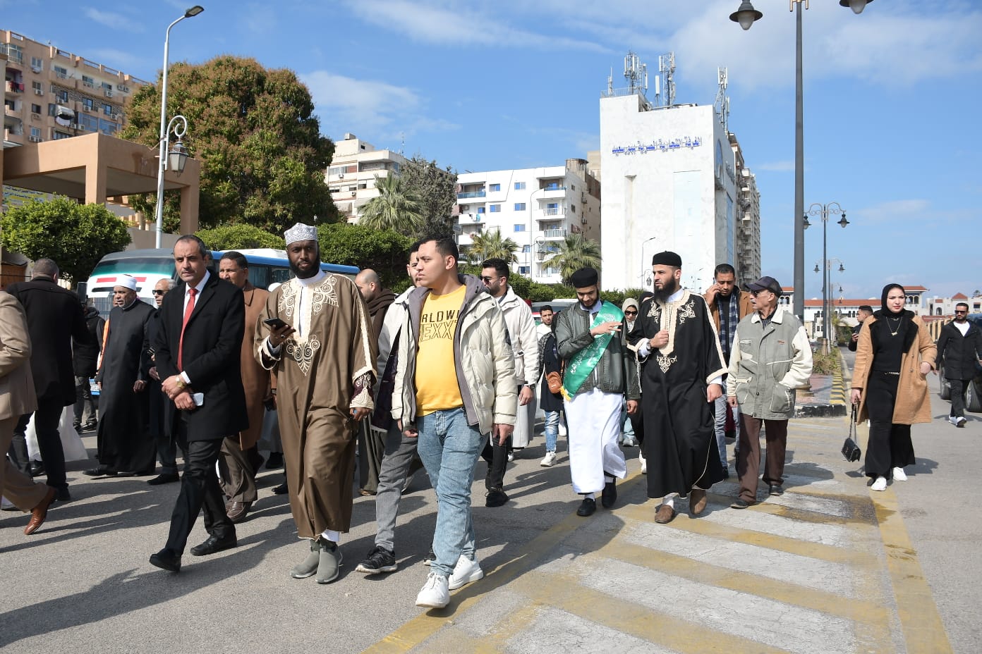 مسيرة للمشاركين بمسابقة بورسعيد الدولية للقرآن الكريم بشوارع بورسعيد