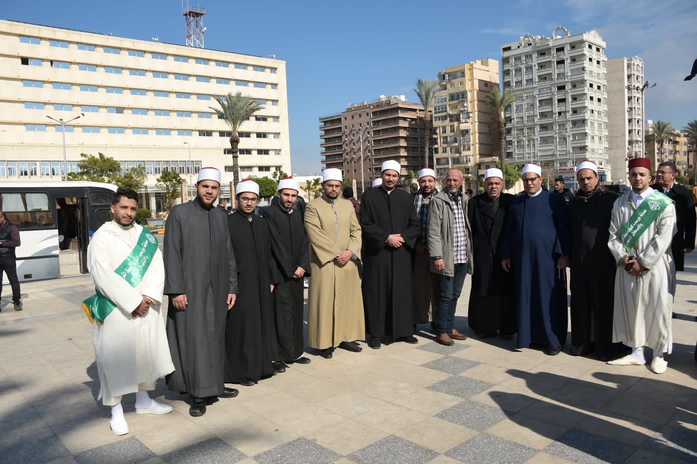 متسابقون من 50 دولة يمدحون النبي وينشدون بأسم مصر في شوارع بورسعيد