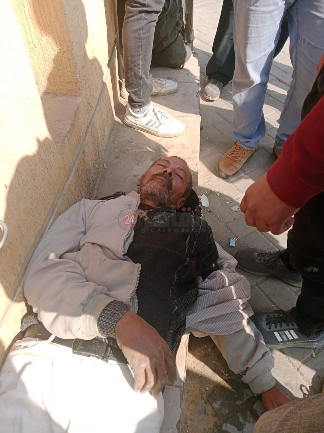 إصابة سائق تاكسي في الفيوم