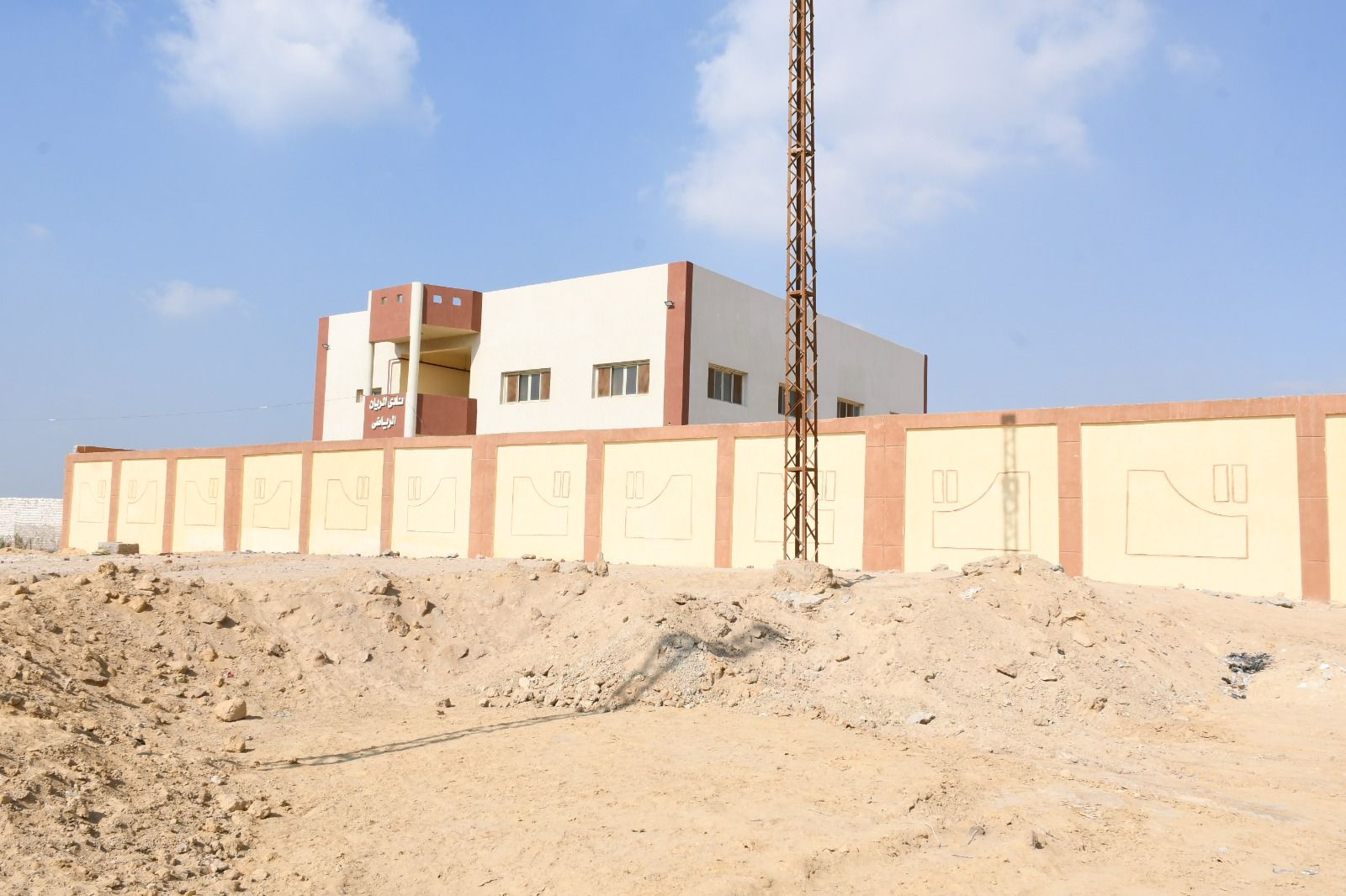 محافظ الفيوم يتفقد مشروعات �حياة كريمة� بقرية قلمشاه