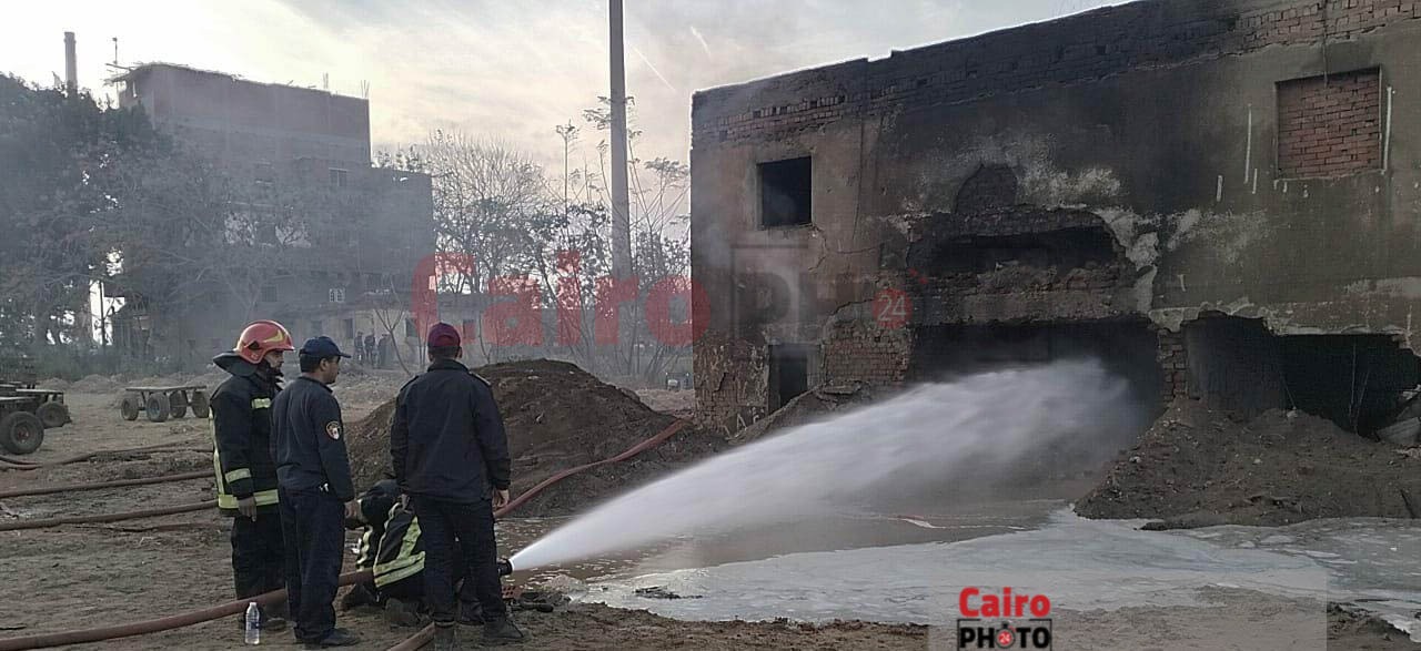 الصور الأولي لحريق مصنع طوب بالبحيرة 