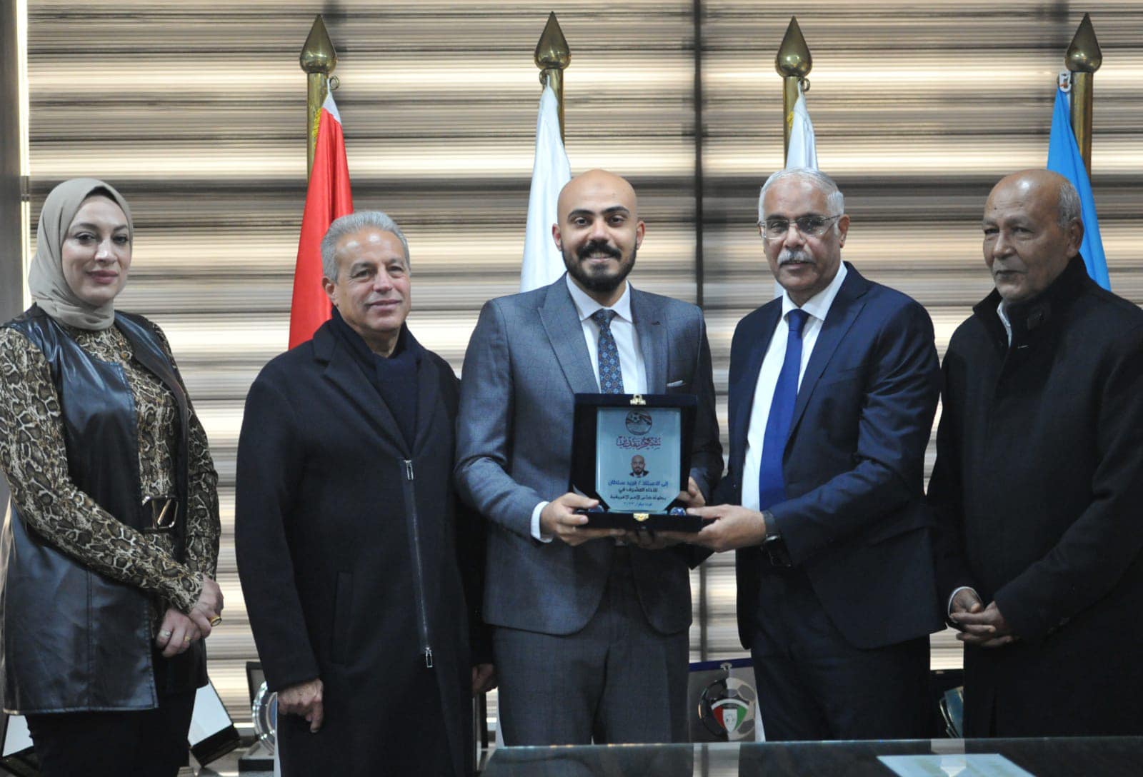 تكريم الحكام المشاركين في أمم إفريقيا (14)