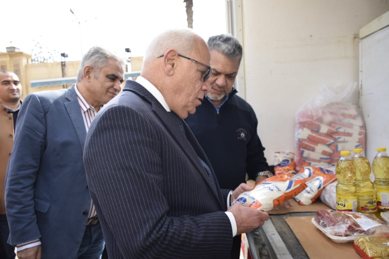 المنافذ المتنقلة لمبادرة اهلا رمضان للسلع الغذائية الأساسية ببورسعيد 