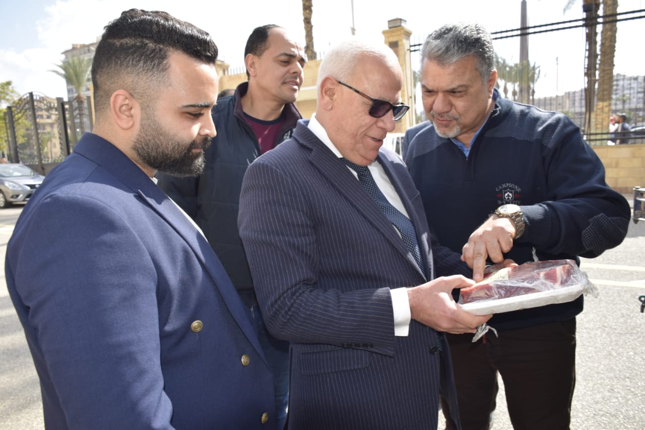 المنافذ المتنقلة لمبادرة اهلا رمضان للسلع الغذائية الأساسية ببورسعيد 