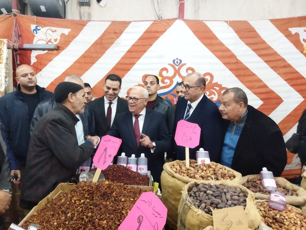 افتتاح معرض 