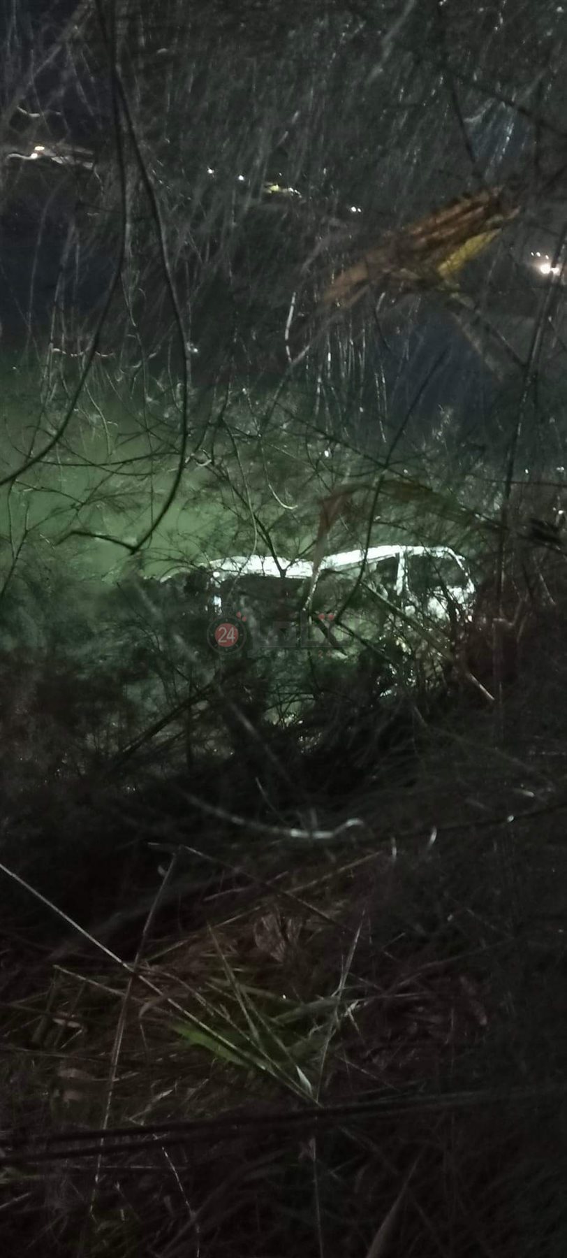 انقلاب سيارتين ميكروباص بطريق ميت غمر بالدقهلية