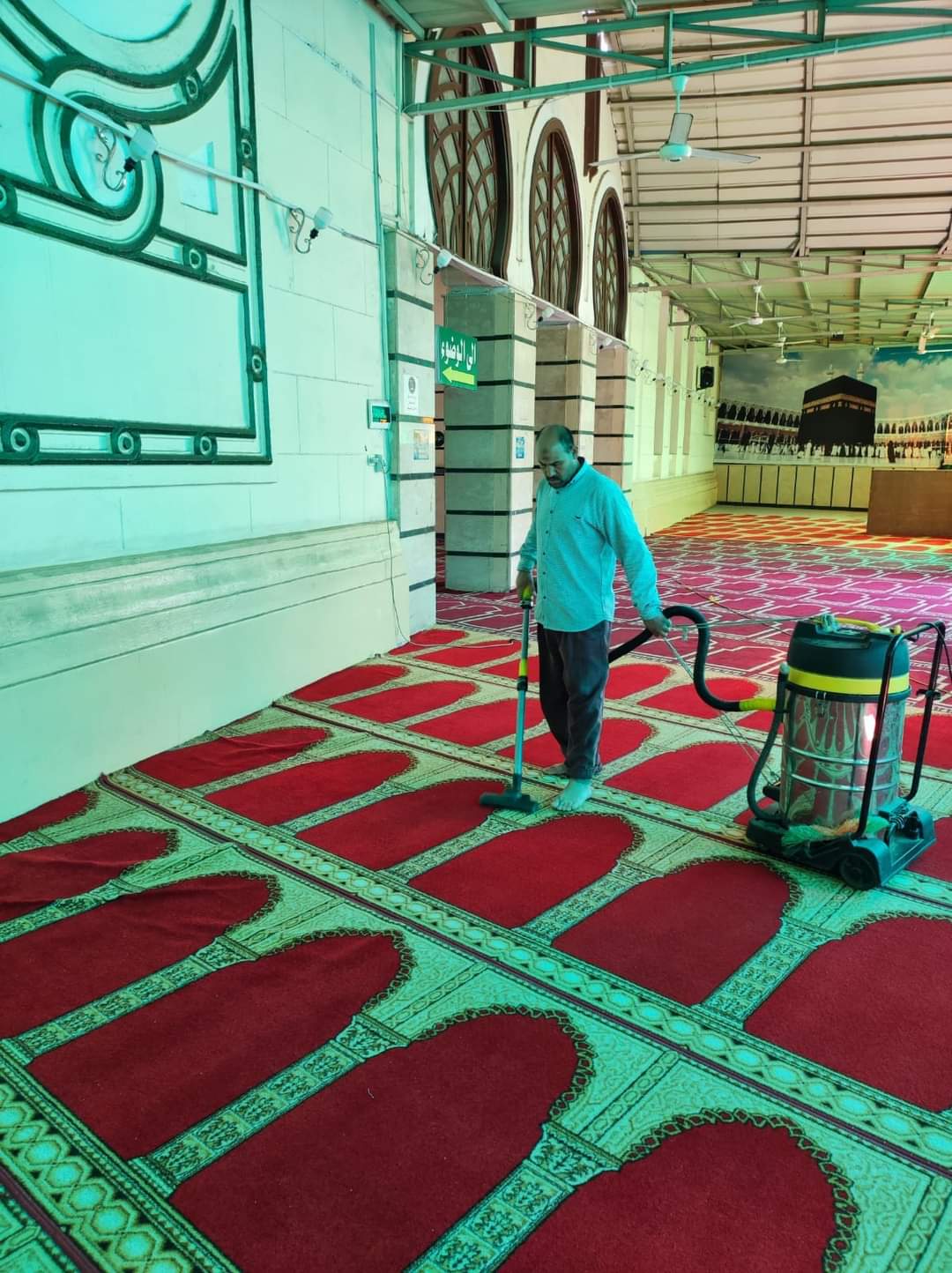 حملة نظافة مكبرة بمساجد بورسعيد استعدادا لشهر رمضان الكريم