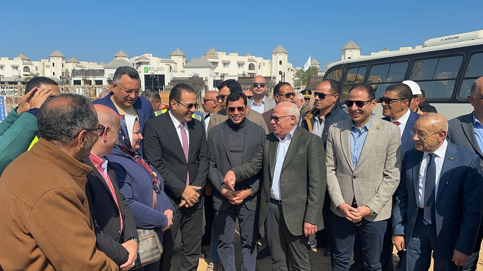 وزير الشباب والرياضة