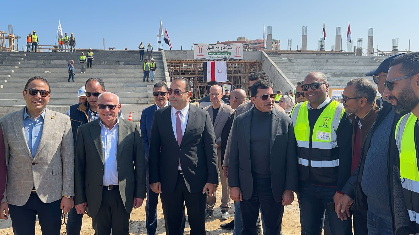 وزير الشباب والرياضة