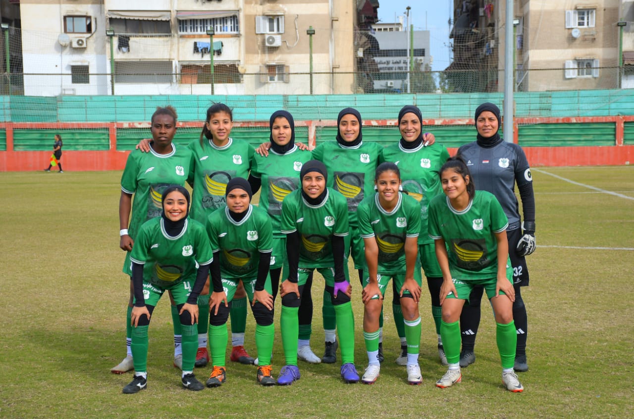 فريق الكرة النسائية بالمصري