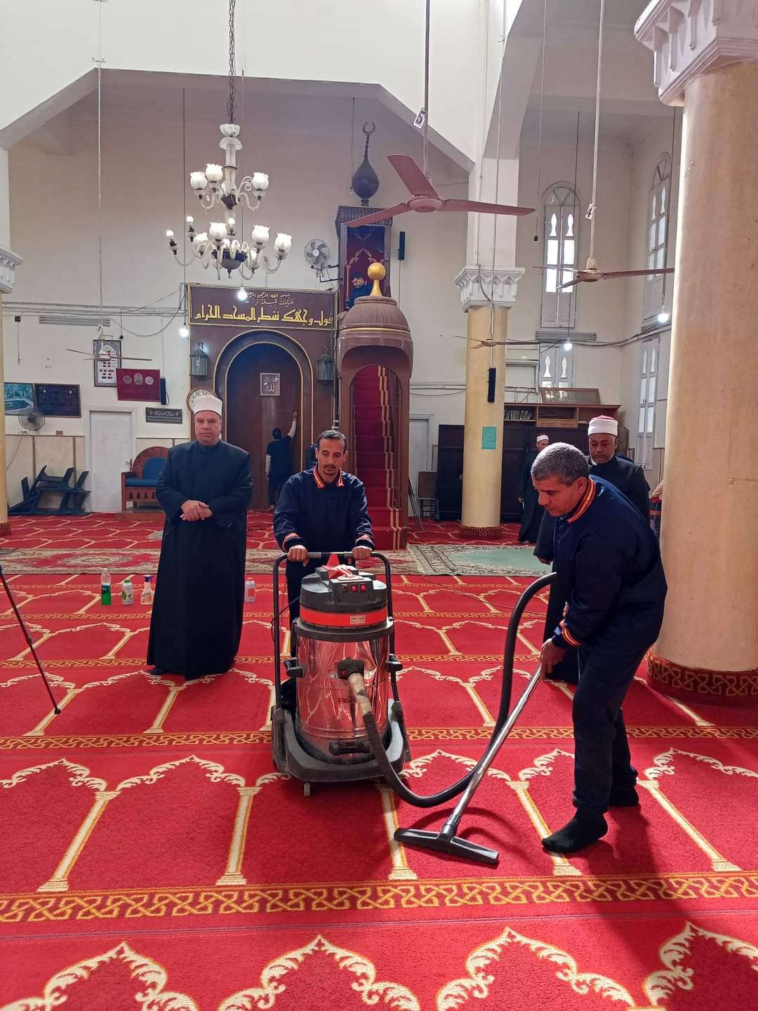 حملات نظافة المساجد استعدادا لرمضان