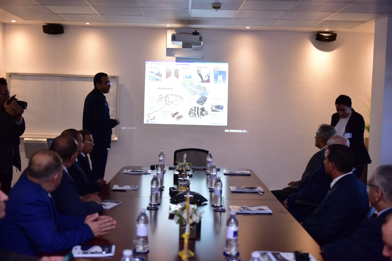 زيارة وزير العمل لبورسعيد 