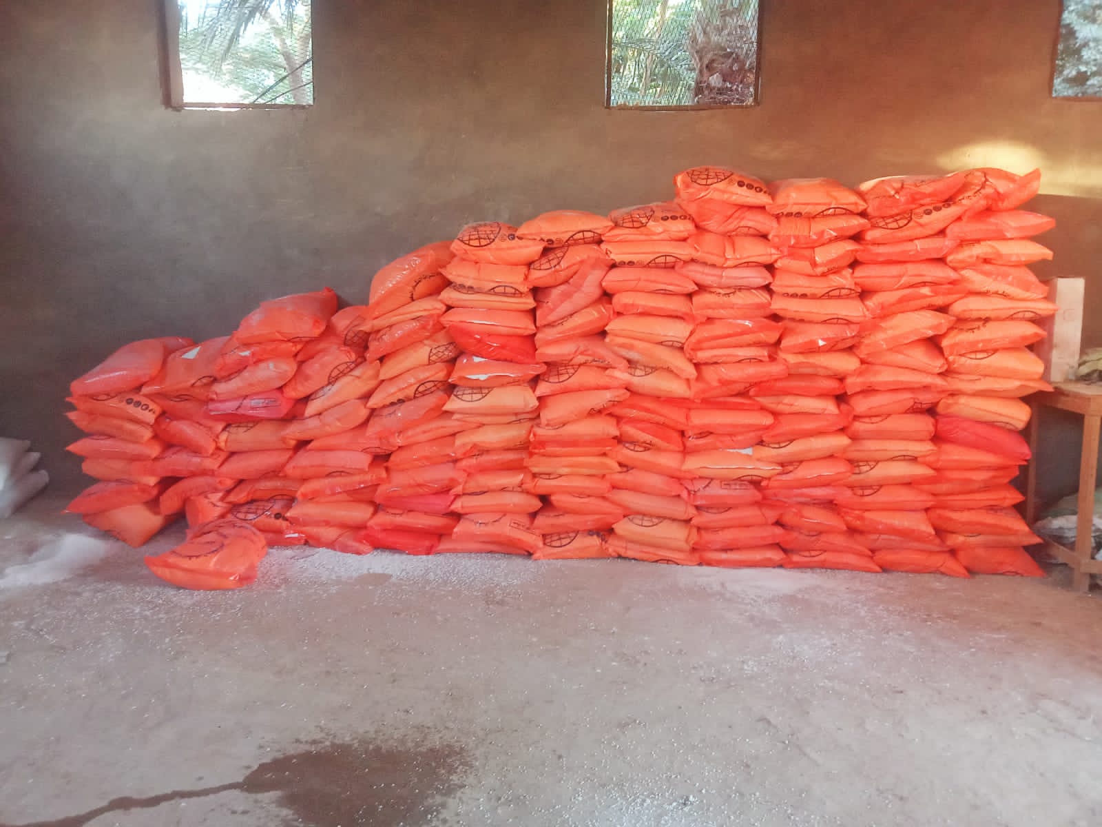 ضبط مصنع أسمدة زراعية بدون ترخيص بالفيوم