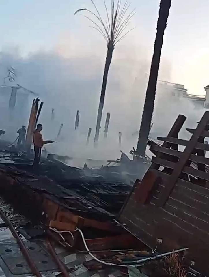 حريق يلتهم كافيه داخل قرية النورس السياحية ببورسعيد 