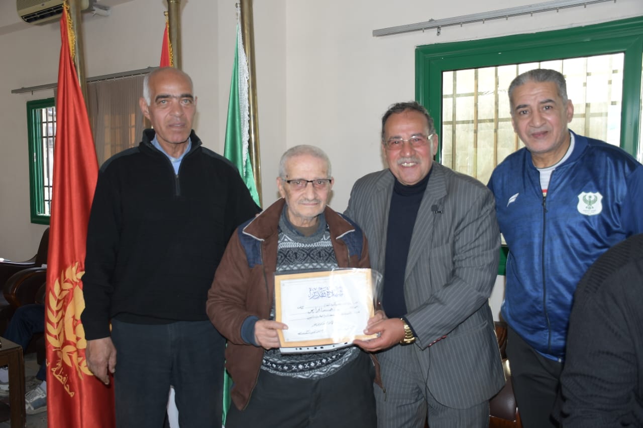 النادي المصري يقيم احتفالية لـ رواد بورسعيد لكرة القدم