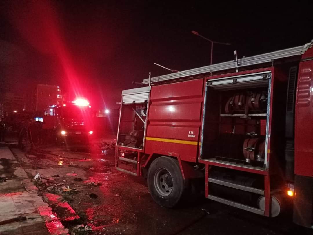 حريق يلتهم وحدة سكنية ببورسعيد 