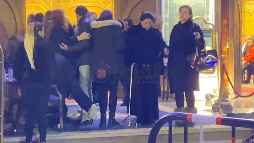 وفاء عامر (1)