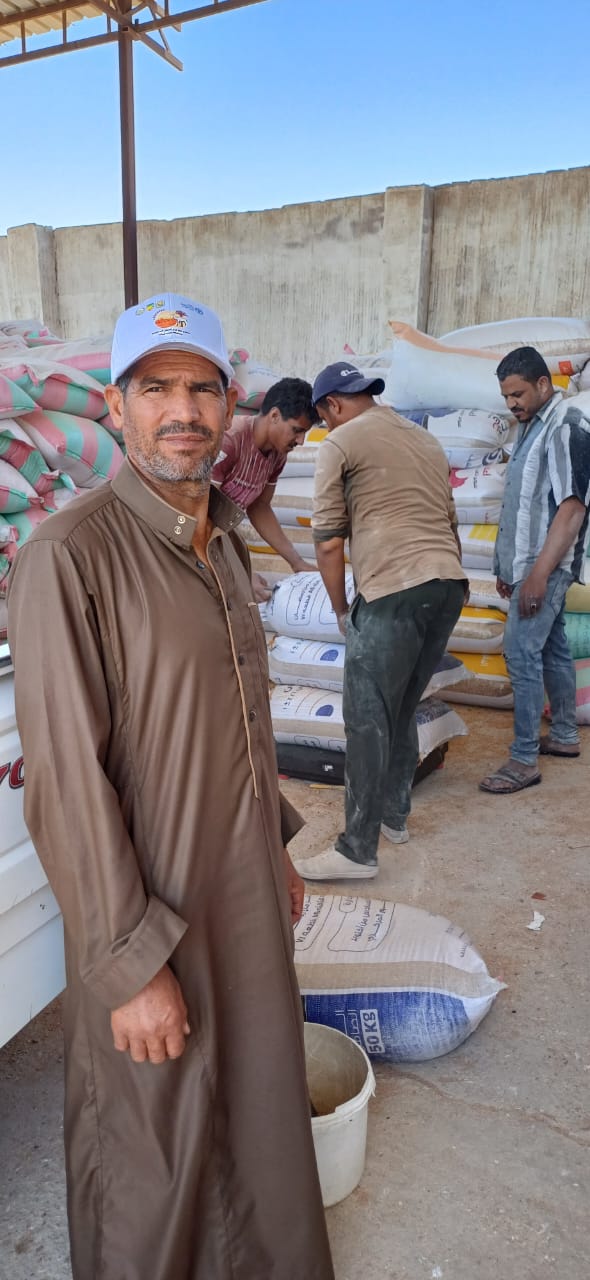 توريد قمح المدارس الحقلية التابعة لمنظمة الفاو للمطاحن 