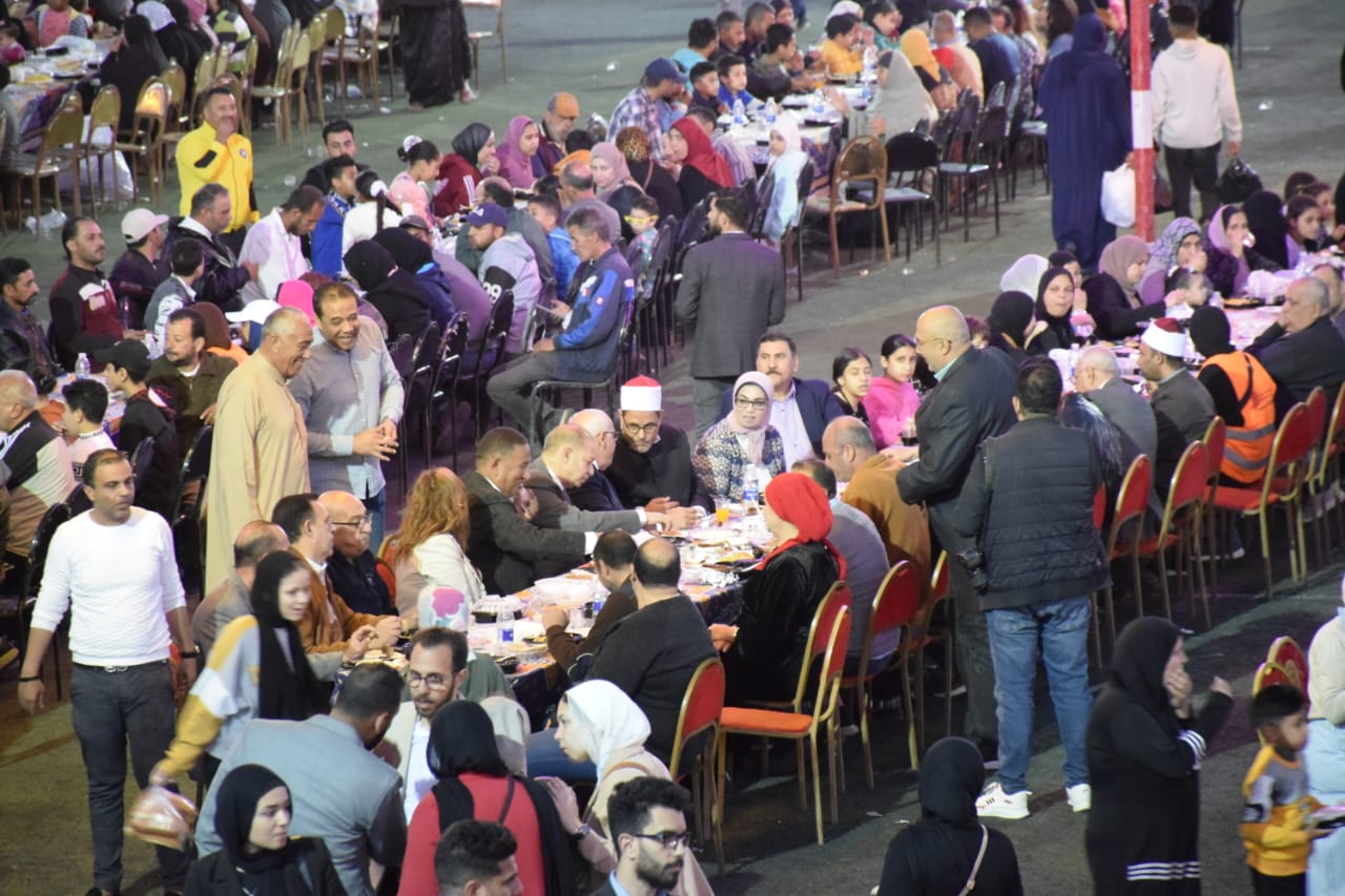 مائدة إفطار جماعي ببورسعيد 