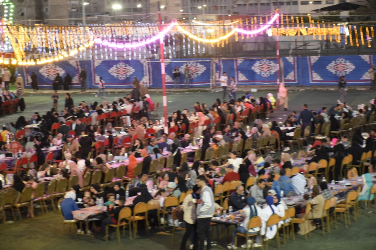 مائدة إفطار جماعي ببورسعيد 