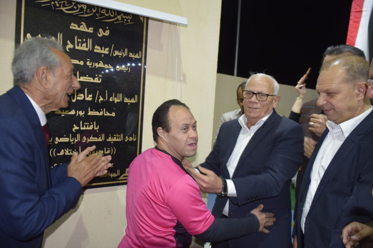 محافظ بورسعيد يفتتح مشروعات جديدة 
