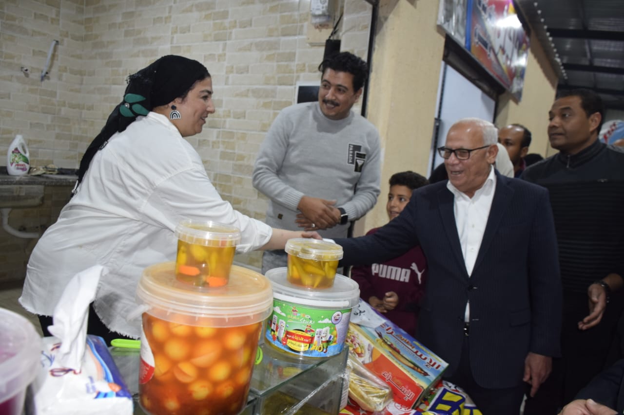 محافظ بورسعيد يفتتح مشروعات جديدة 