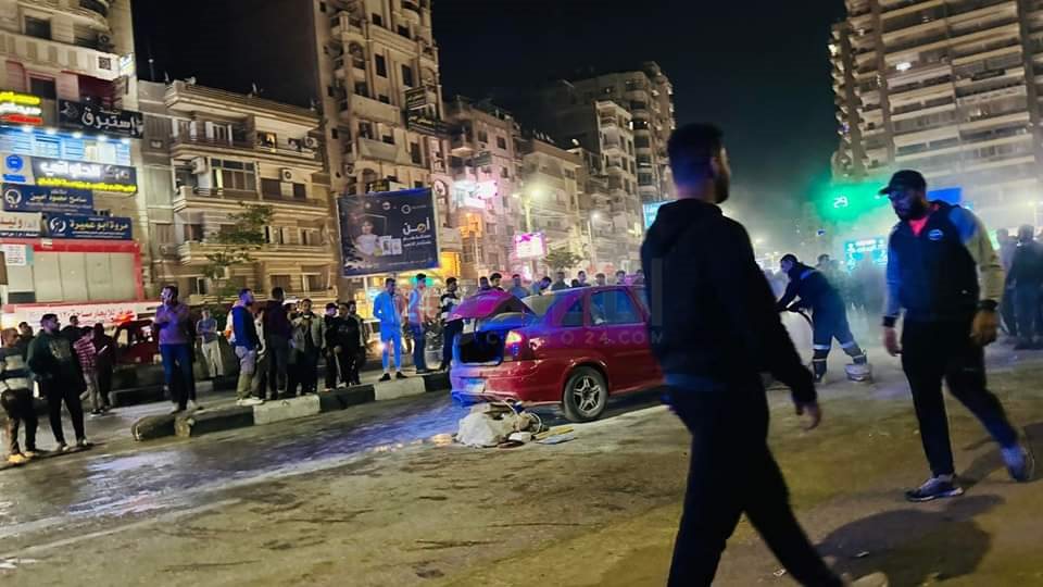احتراق سيارة ملاكي بميدان المسله بالفيوم دون وقوع إصابات 
