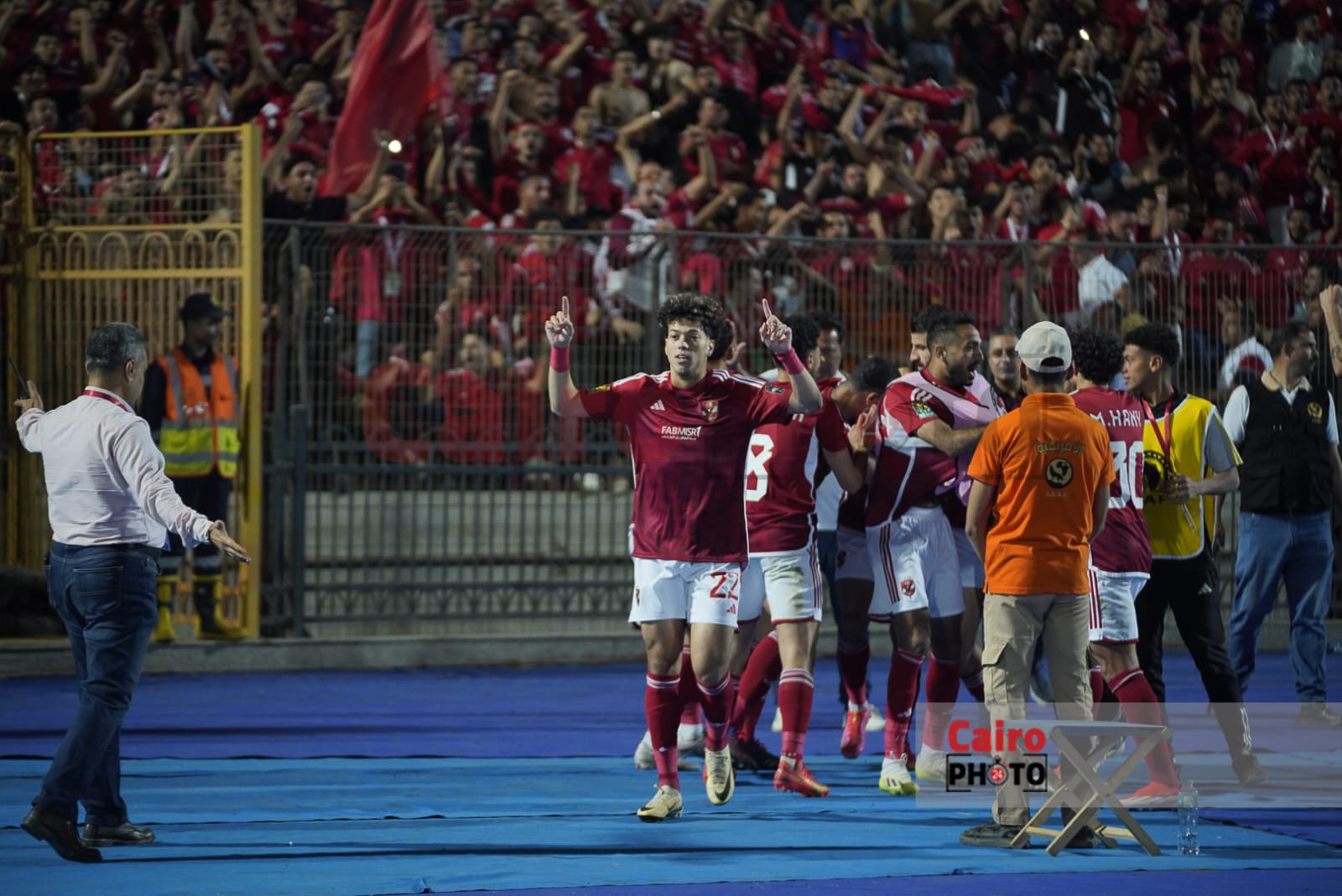 مباراة الأهلي ومازبمبي (9)